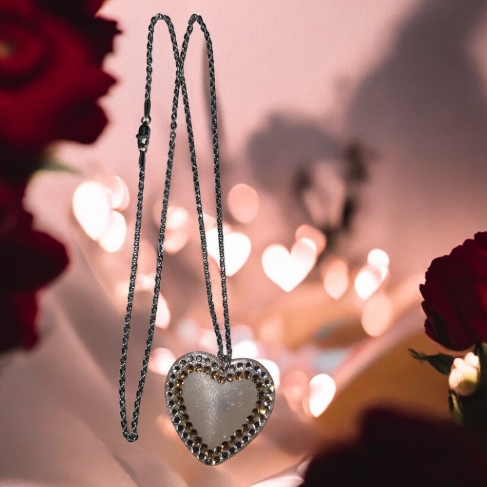 Tarina 🌸Tarantino 🌸 Swarovski Heart Long Chain Necklace 🌸 - Picture 4 of 11